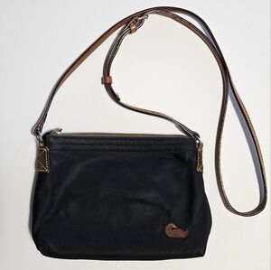 Small Dooney and Bourke crossbody purse black and pink